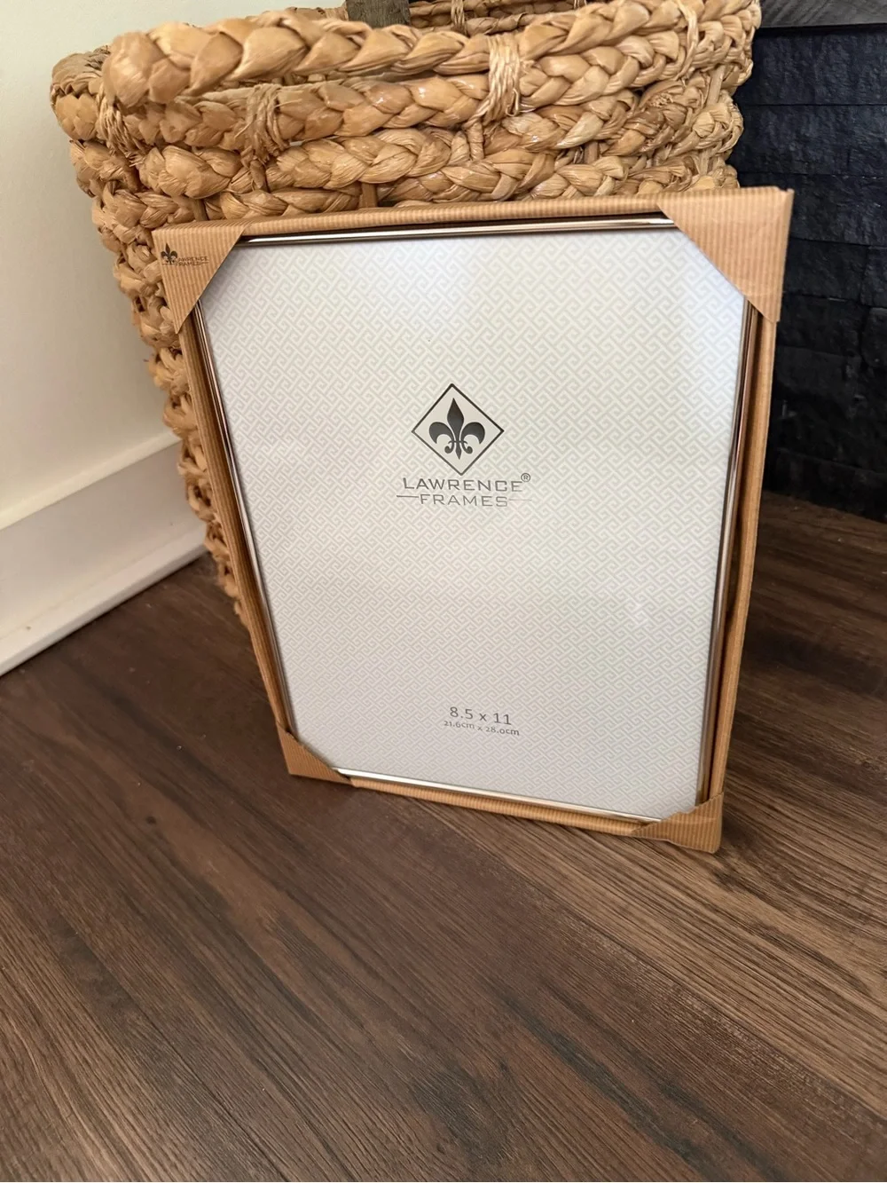 Simply Metal Picture Frame, 8.5 by 11-Inch 8.5x11 Single Silver New